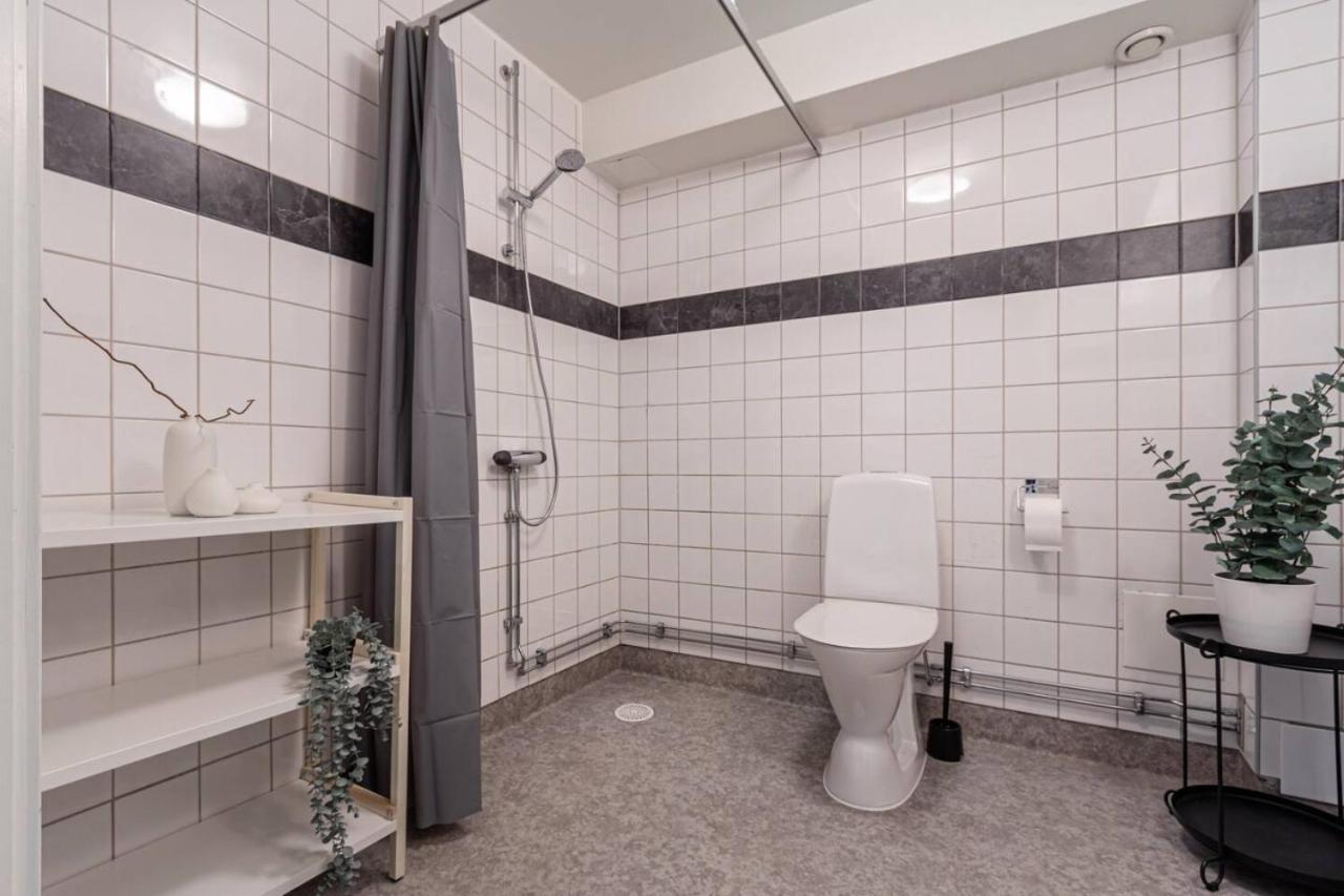 Simple Studio In Trendy Soedermalm - Construction Work Ville de Ville de Stockholm Extérieur photo