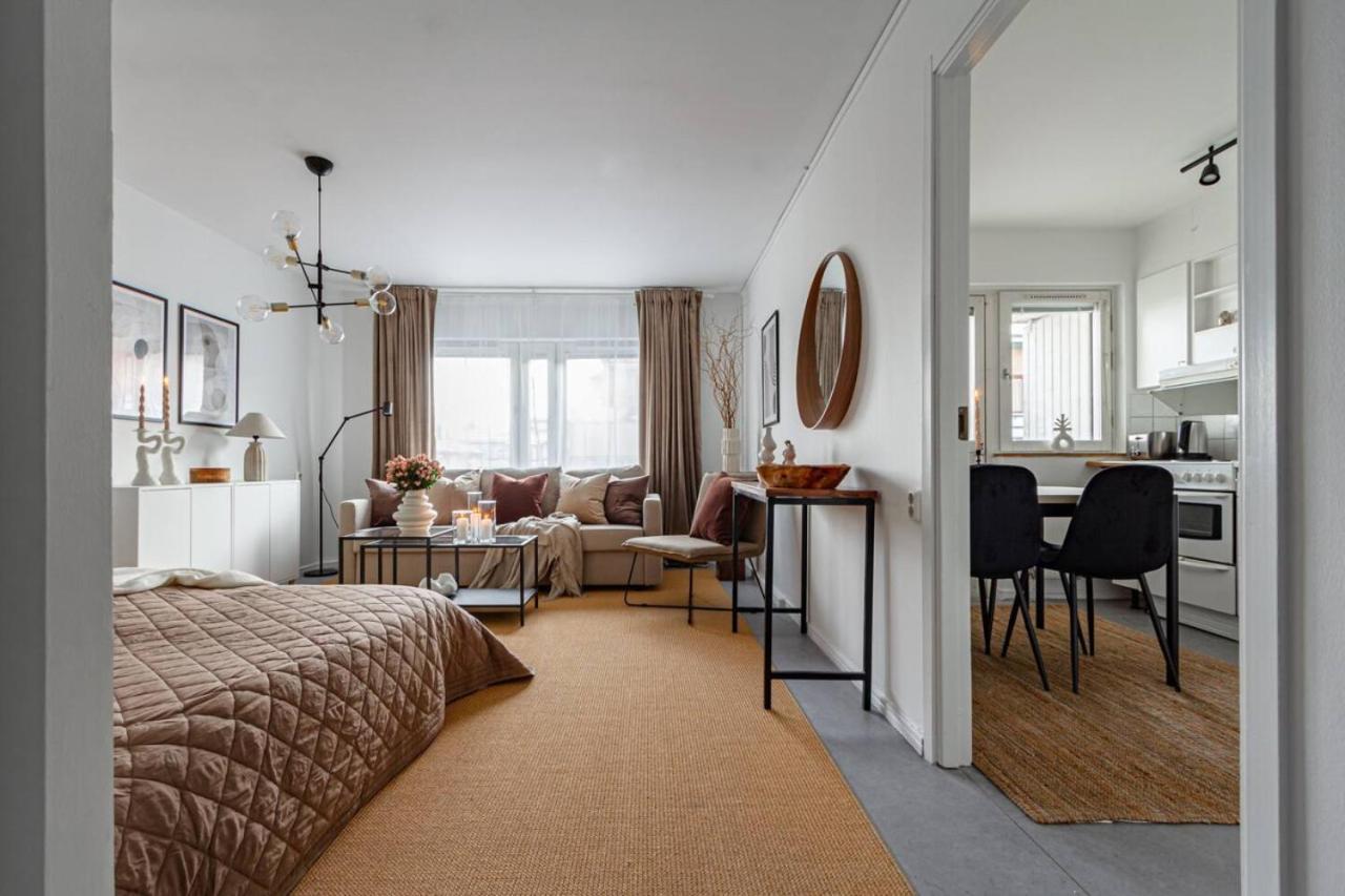 Simple Studio In Trendy Soedermalm - Construction Work Ville de Ville de Stockholm Extérieur photo